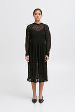 Lade das Bild in den Galerie-Viewer, ICHI - Kleid Lacey Black
