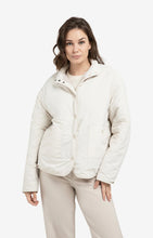 Lade das Bild in den Galerie-Viewer, YAYA - Teddy Wendejacke mit Tasche in Heather Grey
