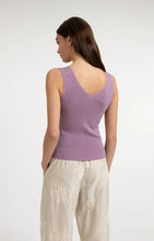 Lade das Bild in den Galerie-Viewer, YAYA - geripptes Top in lavender mist purple
