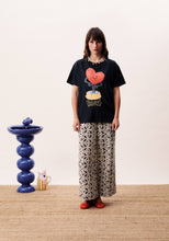 Lade das Bild in den Galerie-Viewer, FRNCH - Shirt Najas in Noir
