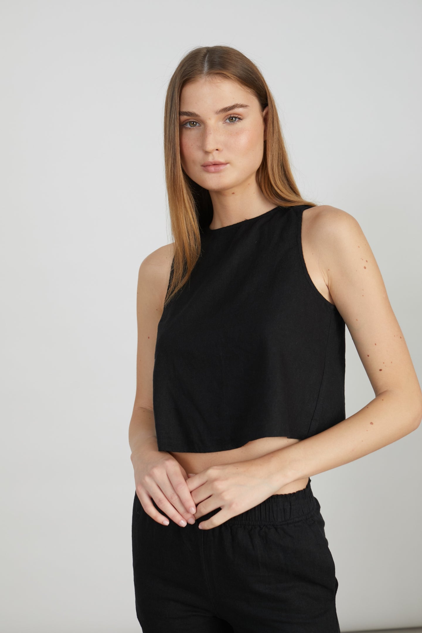 24colors - Leinen Crop Top Black