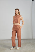 Lade das Bild in den Galerie-Viewer, 24colors - Leinen Crop Top Rust
