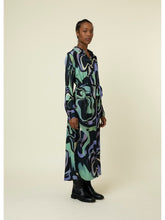 Load image into Gallery viewer, Frnch - Dress Hevi (sustainable)
